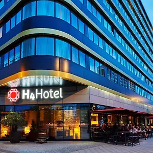 H4 Alexanderplatz ברלין
